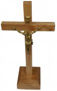 Križ na podstavku svetli 22 cm